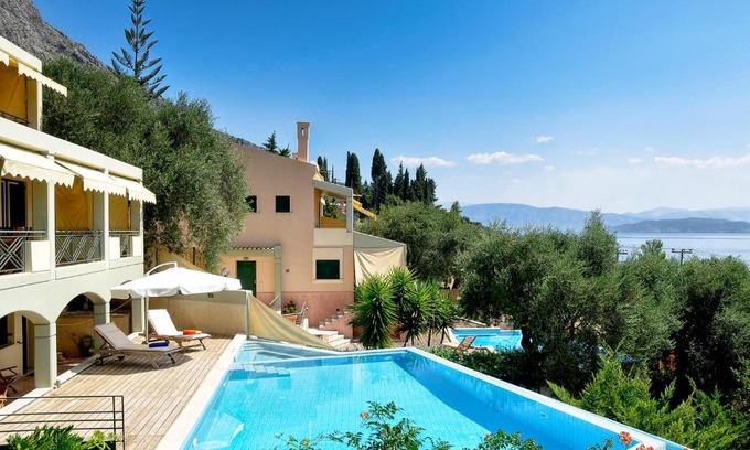 Barbati Villa | Villa Aeolos