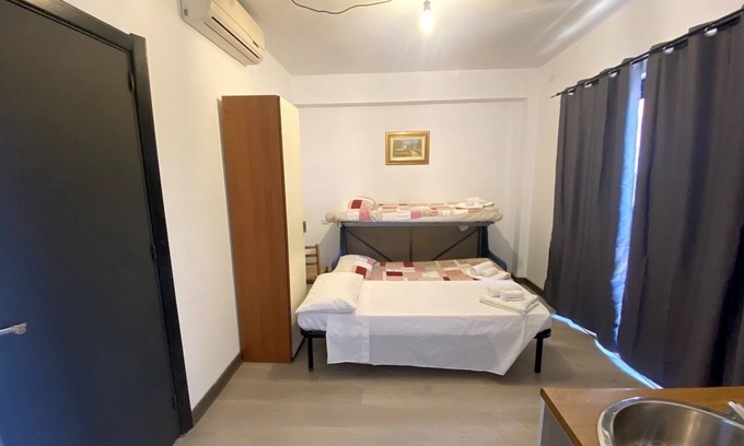 Assemini Apartment | Villa axes