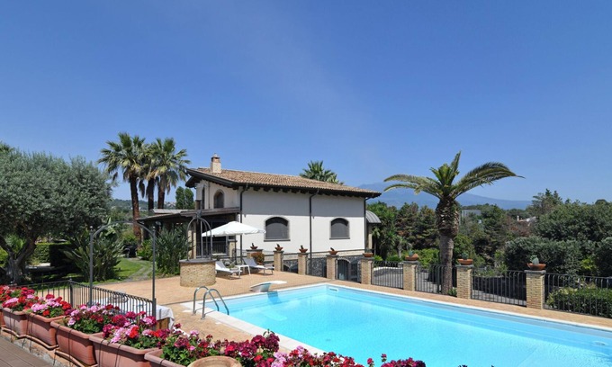 Acireale Villa | Villa Biddizza 10, Emma Villas