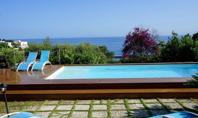 Capri Villa | Villa Capri Panoramic Pool and Garden