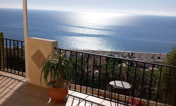 Ventanicas-El Cantal Villa | "Villa Casa Pinosierra" with Sea View, Pool, Wi-Fi, Garden & Terrace