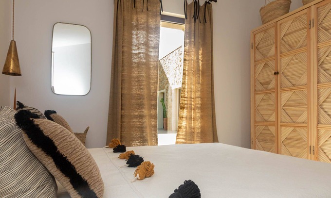 Campo nell'Elba Villa | Villa Casalina Mediterranean Resort with Garden and Pets Allowed