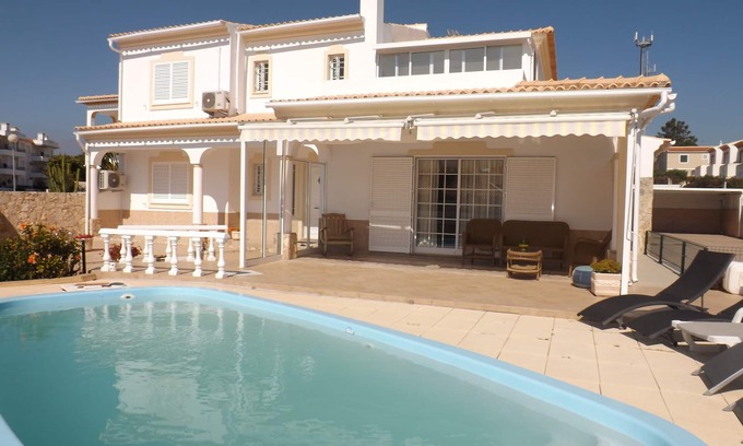Vale de Carro Villa | Villa Casanova, pool, aircon, 800m to Olhos de Agua beach - Albufeira