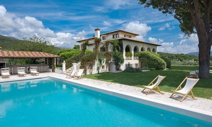 Ponti di Badia Villa | Villa Castiglione 10 amazing villa with p/pool and sea view