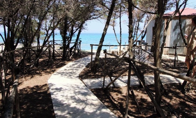 Rosa Marina Resort | Villa central body beachfront Rosa Marina