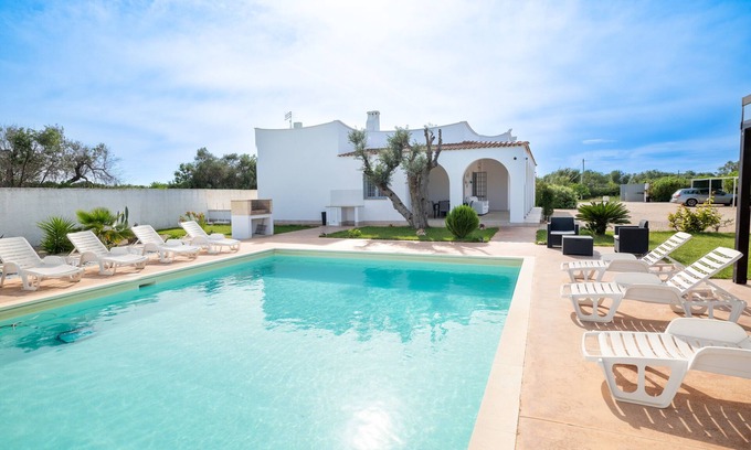 Carovigno Villa | Villa 'Città Bianca' with Private Pool, Wi-Fi and Air Conditioning