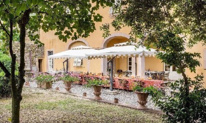 Badia Cantignano Apartment | VILLA CONTRONI .