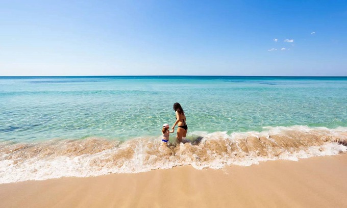 Torre Lapillo Villa | Villa Diamante Torre Lapillo With Air Conditioning, Parking And Wi-fi