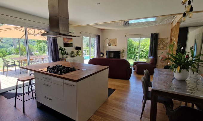 Auribeau-sur-Siagne Villa | Villa facing south between Cannes and Grasse, quiet and not overlooked - 6 people