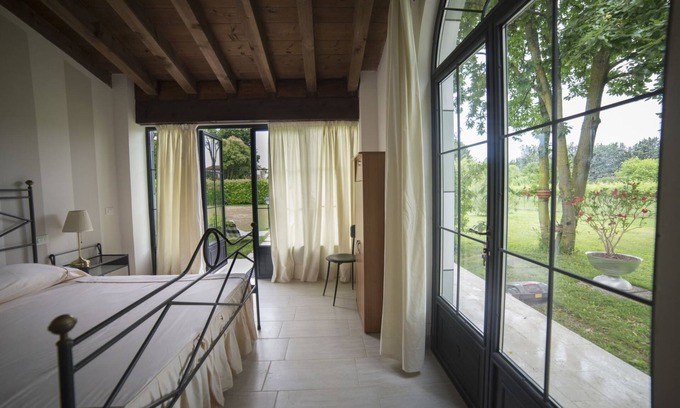 Passirano Bed & Breakfast | Villa Franca in Franciacorta