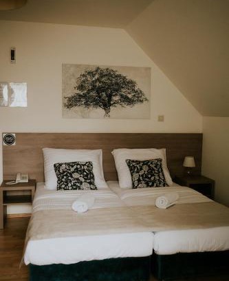 Olesnica Hotel | Villa Garden