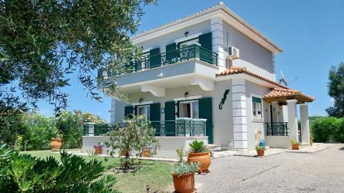 Kavvadades House | Villa Gecko, Arillas