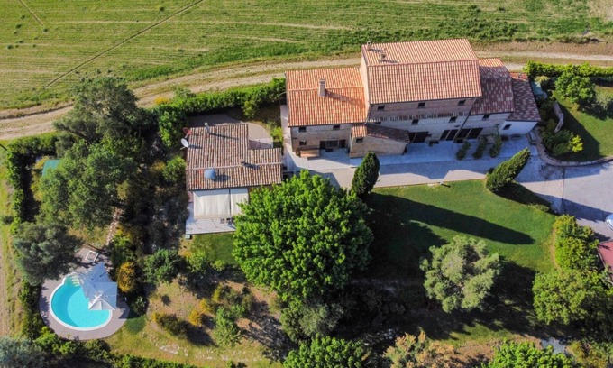 Ostra Villa | Villa Gelso: your luxury villa with pool and sauna in Le Marche region