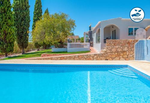 Lagoa e Carvoeiro House | Villa Haven by Algarve Vacation