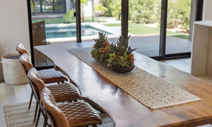 Holly Villa | Villa Hermosa - East Austin Oasis, Pool/Hot Tub