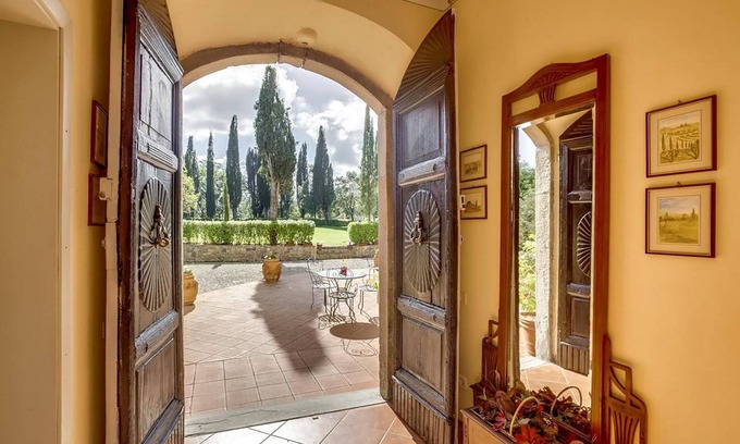 Il Poggio Villa | Villa Il Giardino in Radicofani