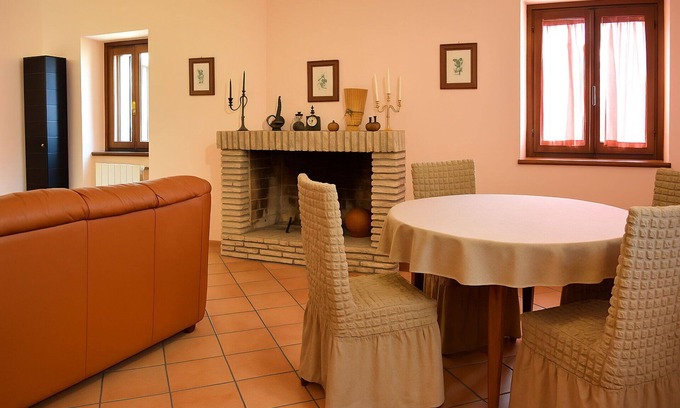 Bellante Villa | Villa in Campli with 3 bedrooms sleeps 8