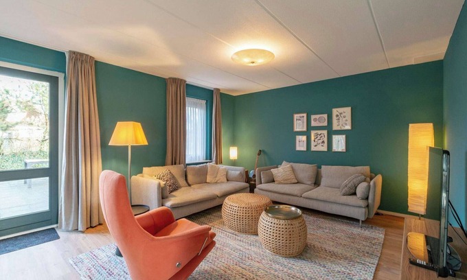 Julianadorp aan zee Villa | Villa in Julianadorp near the Beach