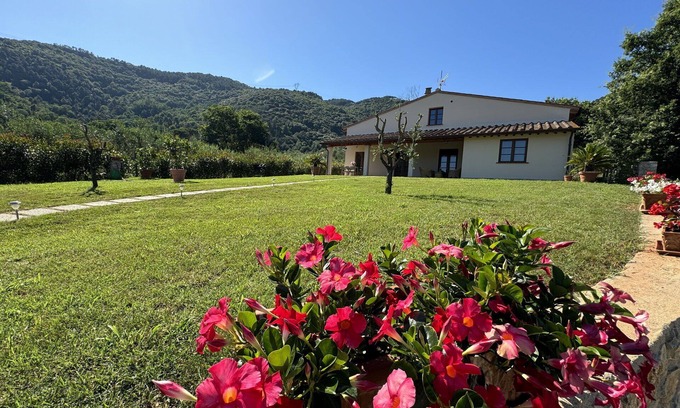 Santa Maria del Giudice Villa | Villa in Lucca with 3 bedrooms sleeps 7