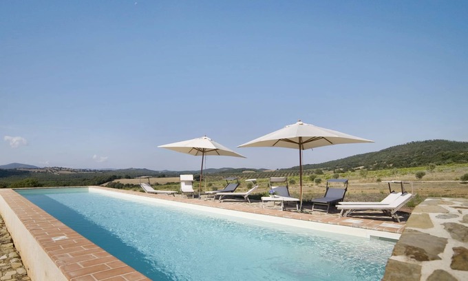 Manciano Villa | Villa in Manciano with 5 bedrooms sleeps 10