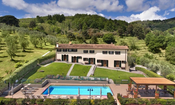Montecatini Val di Cecina Villa | Villa in Montecatini with 11 bedrooms sleeps 22