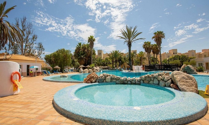 Roquetas de Mar Apartment | Villa in Spain with Private Pool