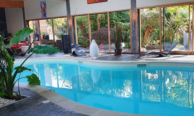 Plouezoch House | Villa indoor pool, hamman, sauna, jacuzzi, gym, billiards, baby