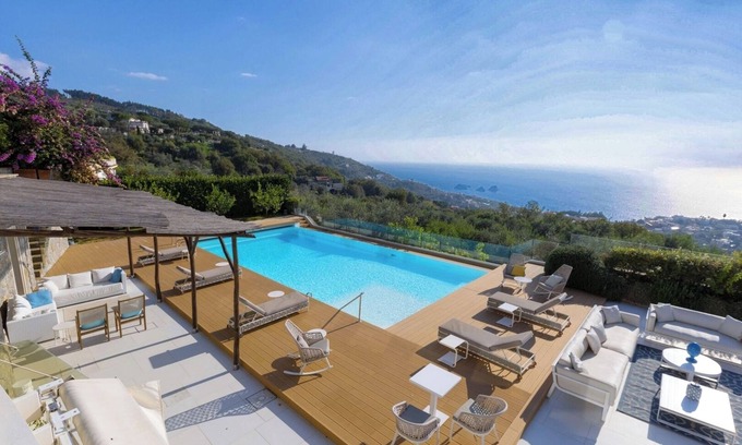 Sant'Agata sui Due Golfi Villa | Villa Del Pontone - Luxury villa near town