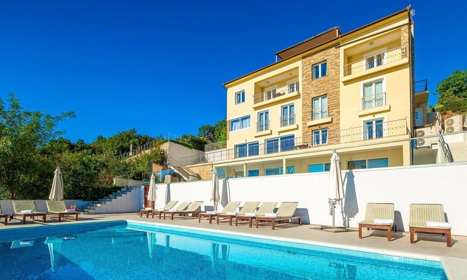 Pobri Villa | Villa Karolina - Nine Bedroom Villa, Sleeps 18