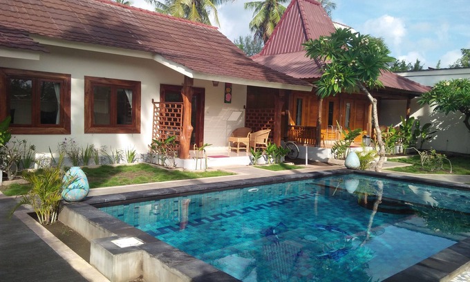 Gili Meno Bed & Breakfast | Villa Kinagu