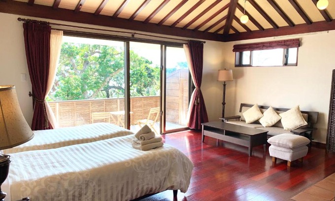 Nakijin Villa | Villa Leilani