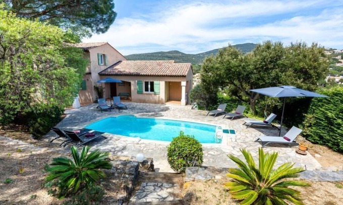 Plage de la Garonnette House | Villa Les 4 B by Interhome