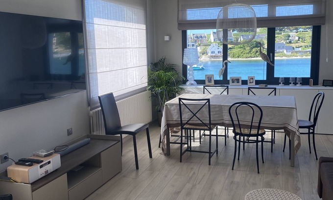 Le Conquet House | VILLA LES 4 VENTS FACE A LA MER 3 stars 4 bedrooms
