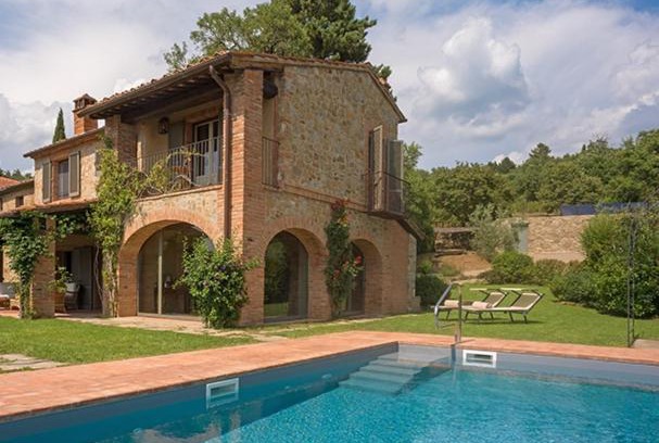 Arezzo Villa | Villa Mandorlo - Pomaio Wines & Hospitality