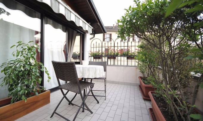 Pavia Bed & Breakfast | Villa Marisa bed breakfast and books