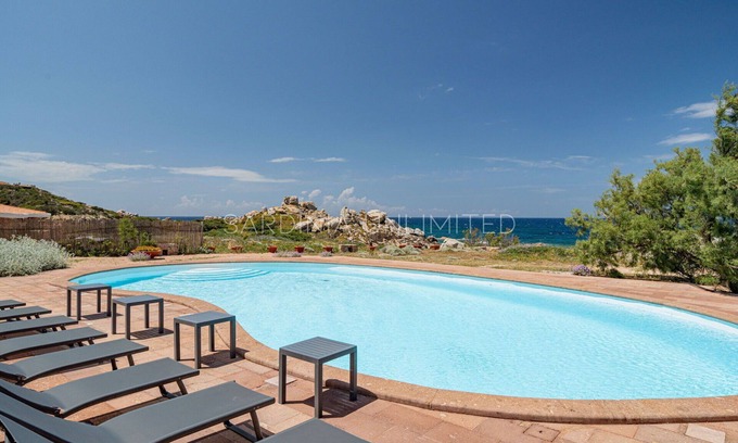 Aglientu Villa | Villa Mariù e Amelie: Villa directly by the sea with private pool