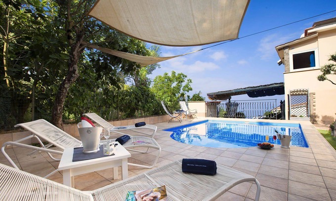 Schiazzano Villa | Villa Mouna with private pool - My Rental Homes