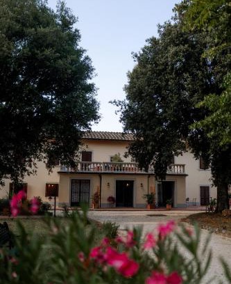 Simignano Apartment | Villa Mucellena