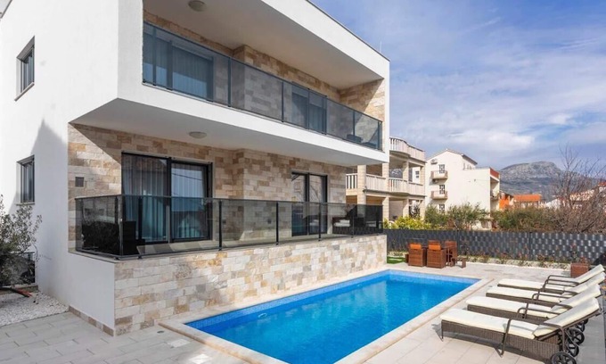 Kastel Novi Villa | VILLA NICOLINA - AP ANGELINA PRIVATE POOL VIEW