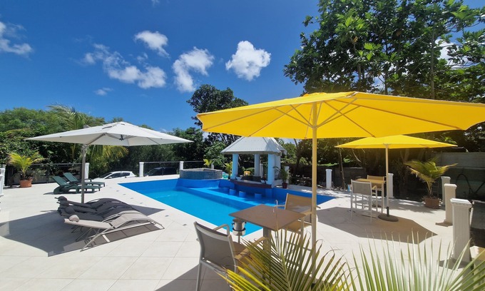 Guery House | VILLA OF EUCALYPTUS