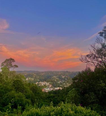 Campos do Jordao Bed & Breakfast | Villa Panorama