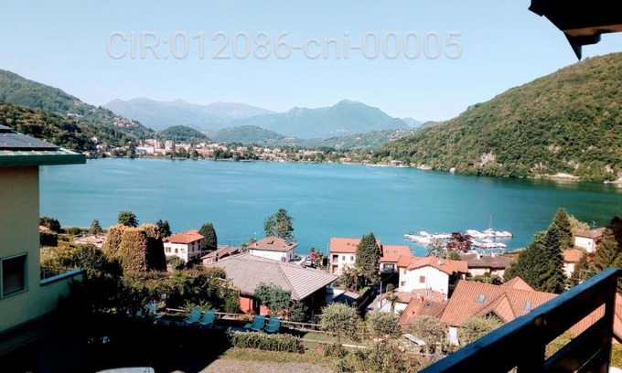 Lavena Ponte Tresa House | Villa Panoramica