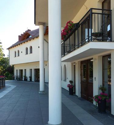 Strzelin Bed & Breakfast | Villa Parkova Strzelin