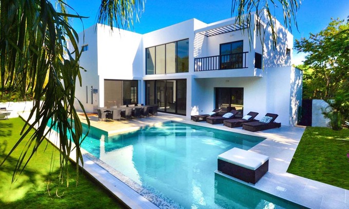 Playacar Villa | Villa Pearl private pool 5 min walk to the beach 8 min walk to 5th Avenue