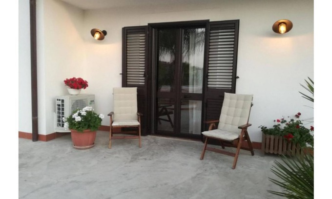 Montallegro Villa | Villa Peppino - Stay in Relaxation, Full Apartment, ground floor with Veranda