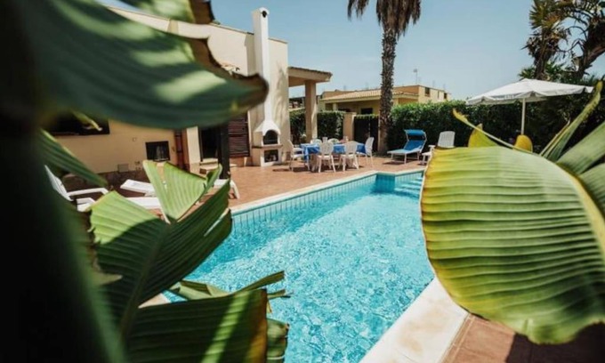 Tre Fontane Villa | Villa Pino with exclusive private pool only 50m from the beach