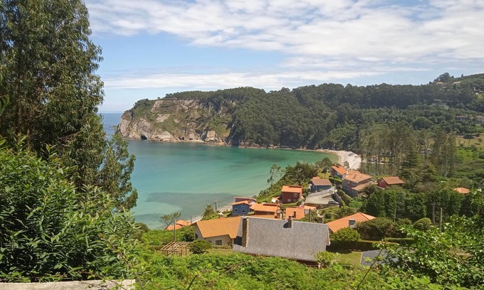 El Manto Ski Chalet | Villa Pixueta a 600mtrs de la Playa Concha de Artedo