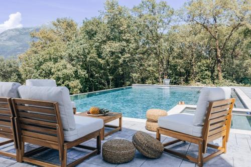 Seoca Bed & Breakfast | Villa Principium with Infinity Edge Pool&Hot Tub