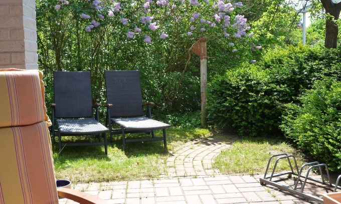 Koserow Apartment | Villa Romantica App. Terrace, beach chair, sun loungers - Villa Romantica