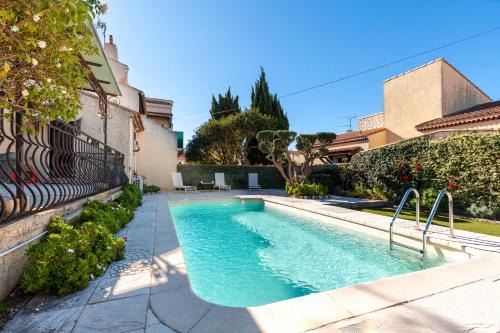 Port-Saint-Louis-du-Rhone Bed & Breakfast | Villa salamandre chambre d'hote